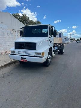 Caminhão Mercedes Benz 1218