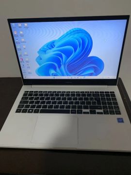 Notebook Samsung Book E20