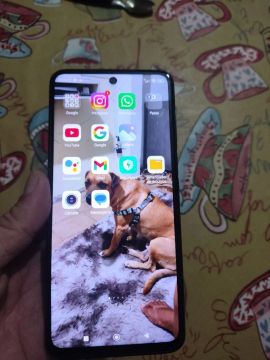 Celular Android em ótimo estado!