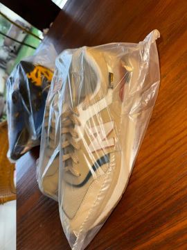 Tênis New Balance 574 - Bege