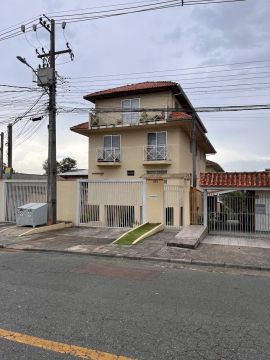 Apartamento Arejado e Ensolarado no Condomínio Residencial Dominicanos