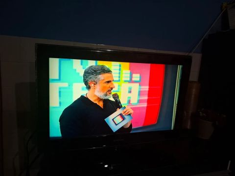 TV Samsung de 32 polegadas com conversor digital