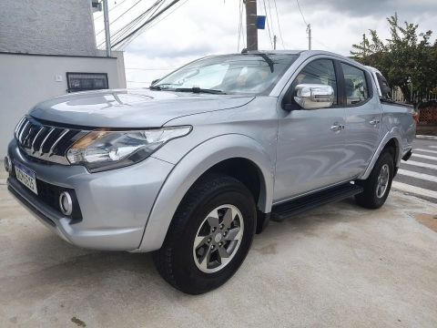 Mitsubishi L200 Triton 2.4 Sport HPE Ano 2019