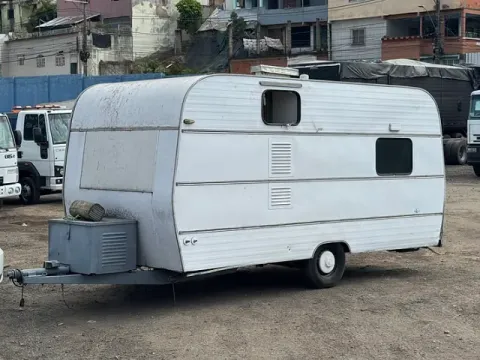 Reboque - Camper - Motorhome - Motohome - Consultorio odontologico montado