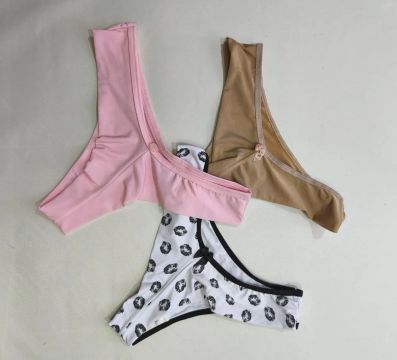 Calcinhas  1 kit com 3 peças - tamanho único 