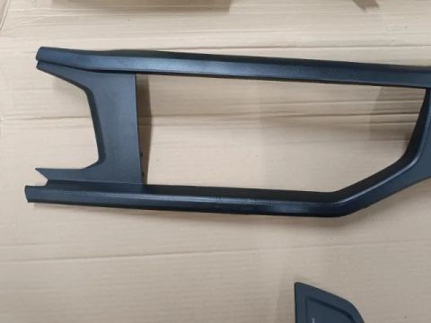 Moldura completa painel Virtus / Polo 18 a 20