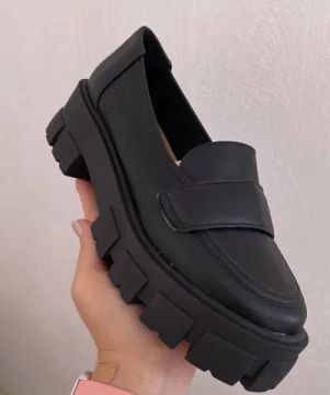 Sapato Mocassim tratorado 