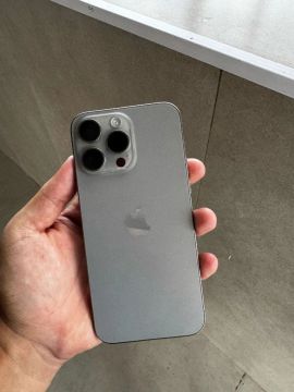 IPHONE 15 pro max- titanium