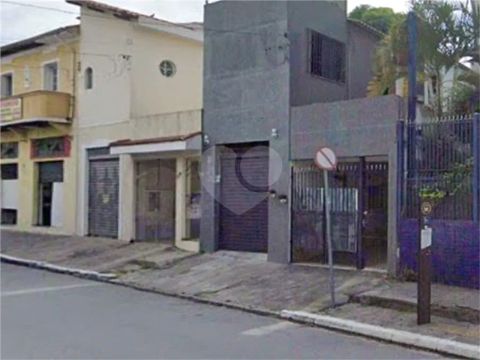 Condomínio com 3 quartos para locação em Vila Paiva - SP