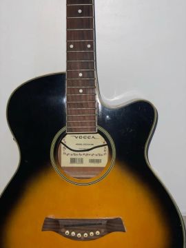 Violão elétrico usado
