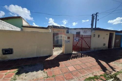 CASA A VENDA NO CONJUNTO NOVA NATAL