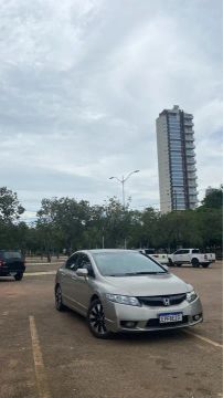 Honda Civic 1.8 2010 Flex, completo, direção elétrica, bancos de couro 