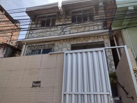 Grande oportunidade casa para venda com  com 3 quartos, 120m² em Engomadeira - Salvador - 