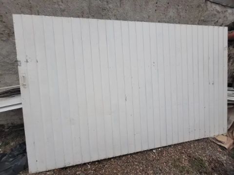 portão fechado de correr para casa ou garagem 3.3x2 metros