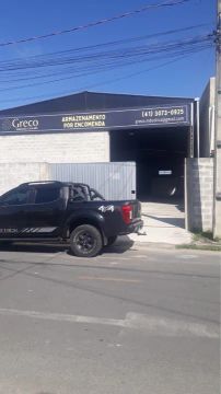 Aluga-se barracão em Piraqura 