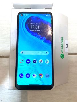 MOTO G8 Câmera Tripla + Inteligência artificial 