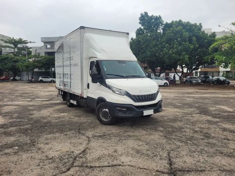 Iveco DAILY 35_150 CS 2021 ótimo  estado  