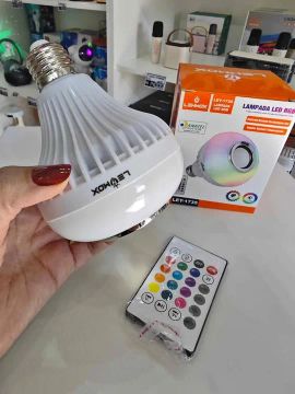 Lâmpada LED RGB com Bluetooth e Controle Remoto