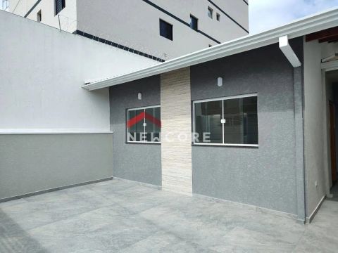 Casa em Rua Brincos de Ouro - Nova Cerejeira - Atibaia/SP