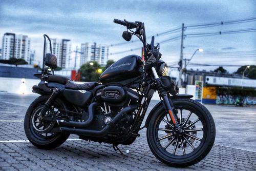 Harley Davidson Iron 883 