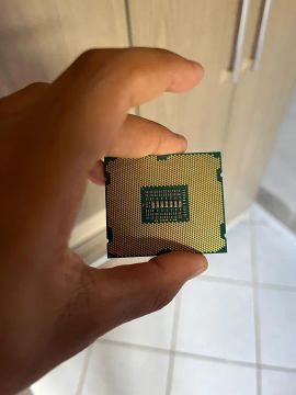 Processador Intel Xenon ES-2650 V2