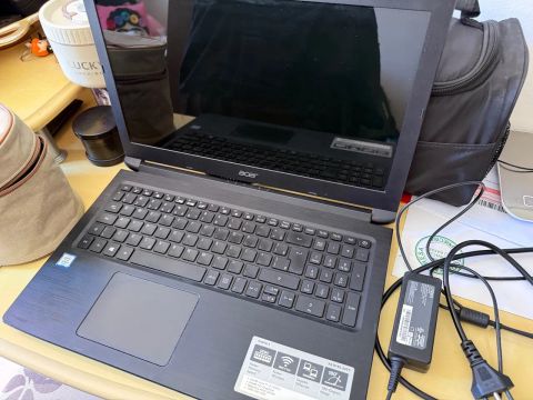 Notebook Acer tela grande 