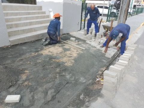 Fazemos sua pavimentação com todo nosso material e mão obra