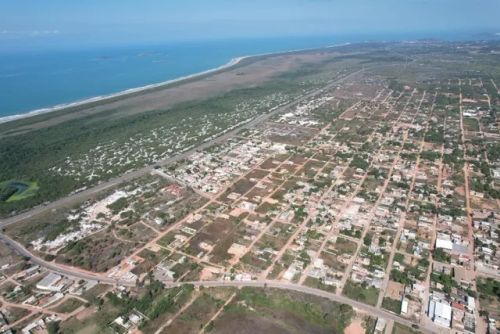 Lotes para Galpão - Criação- Tanque de Peixe Casa de Praia em Guarapari Detalhes dos Lotes