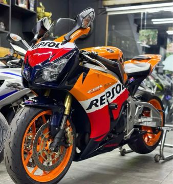 CBR 1000rr 