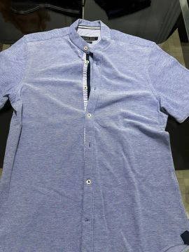 Camisa Zara Man Manga Curta Azul tamanho small