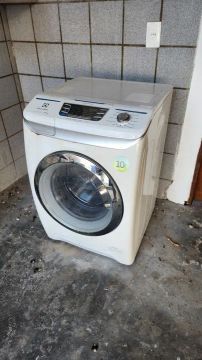 Maquina lava e seca Electrolux lsi09