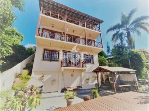 Casa à venda Rua Laurindo Januário da Silveira, Lagoa da Conceição - Florianópolis