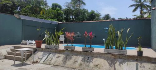 Casa à venda 1 Suite, 4 Vagas, 400M², Boracéia, Bertioga - SP