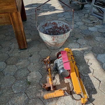 Guincho braço e balde .