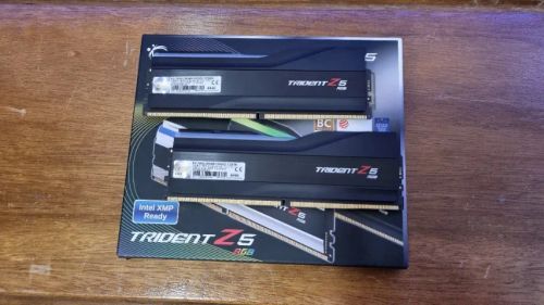 Memória Ram G.Skill Trident Z5 RGB DDR5 32GB 7800mhz CL36 