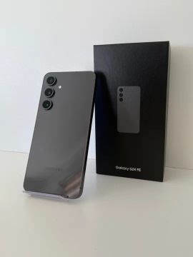 Samsung Galaxy S24 FE 256gb - Aceito trocas - R$3490,00 ou em até 12x no cartão 