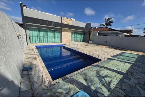 CASA COM 3 QUARTOS E PISCINA 300M² - BALNEÁRIO RIVIERA