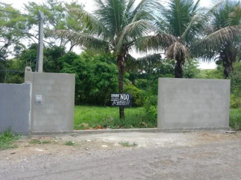 Terreno em área rural Pinheiral RJ +800m²