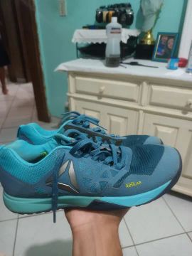 Tênis de crossfit tamanho 41