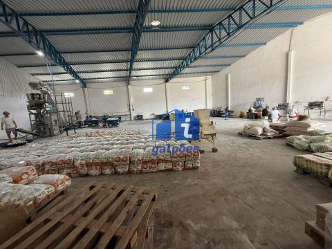 Galpão com 525 m² em Passarinho - Recife/PE