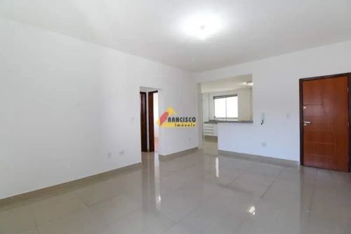 Apartamento à venda, 3 quartos, 1 suíte, 2 vagas, Sidil - Divinópolis/MG