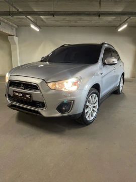 Mitsubishi ASX AWD 2.0 2015 4x4 e com TETO SOLAR!
