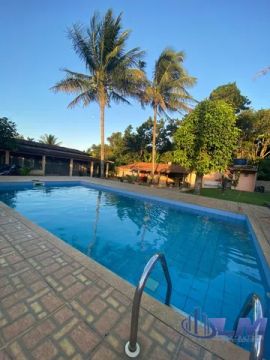 OPORTUNIDADE EXCELENTE AREA COM 02 CASAS E 04 KITNETS BAIRRO PORTAL- Casas com 02 quartos,