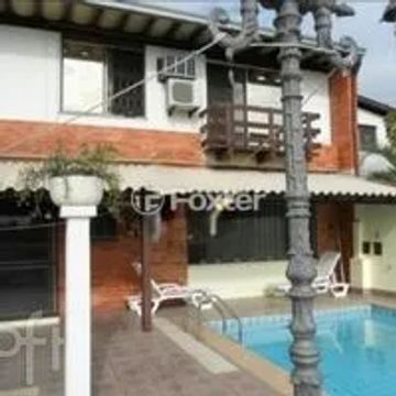 Casa à venda Rua Carlos Huber, Três Figueiras - Porto Alegre