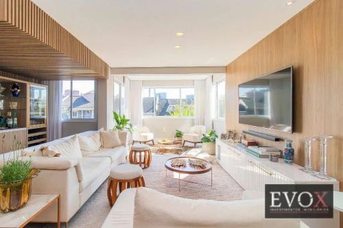 Apartamento mobiliado com 134m² no Chácara das Pedras.