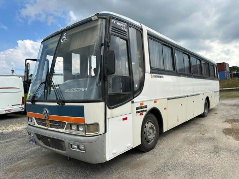Ônibus rodoviário VOLKS 