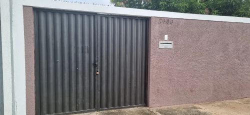 Casa com 2 quartos Pq Piauí II