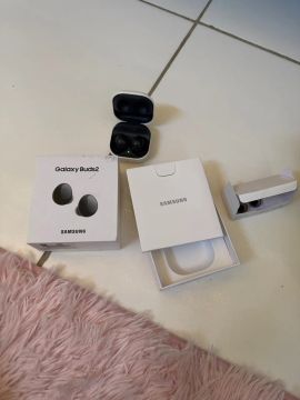 Galaxy buds 2 