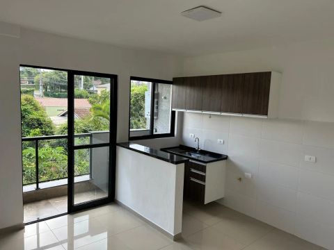 Apartamento NOVO sem taxa de condomínio - Tingui - Curitiba - PR