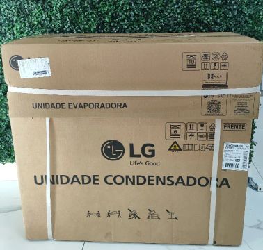 Ar Condicionado LG Dual Inverter Voice 9.000 Btus Frio 220v 62.9.86.36-62.02